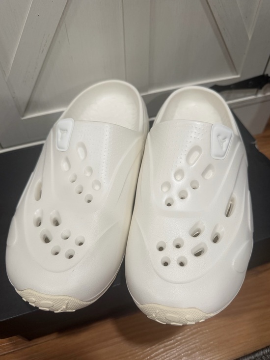 Nike Jordan Roam “Sail/Coconut Milk” Slides/Slip Ons M 8/W 9 main image 10